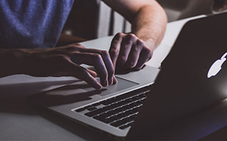 意甲知名媒体人：米兰在冬窗期没钱买入新援，主教练阿莱格里应获得更多支持