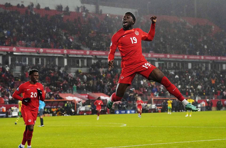 德甲身价最高阵容揭晓！11人阵容仅两非拜仁球员，冠军悬念大减？